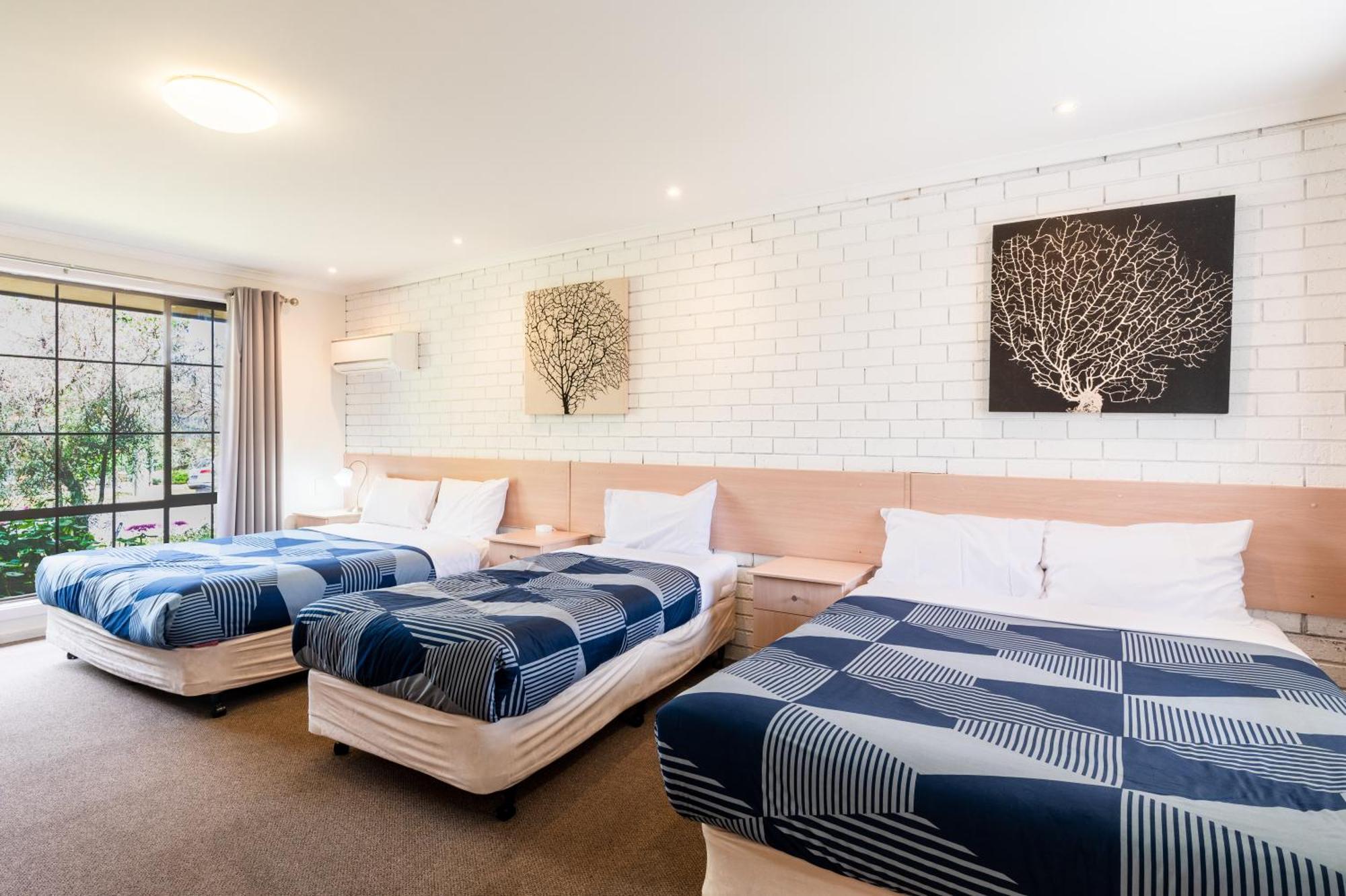 Bristol Hill Motor Inn Мэриборо Экстерьер фото