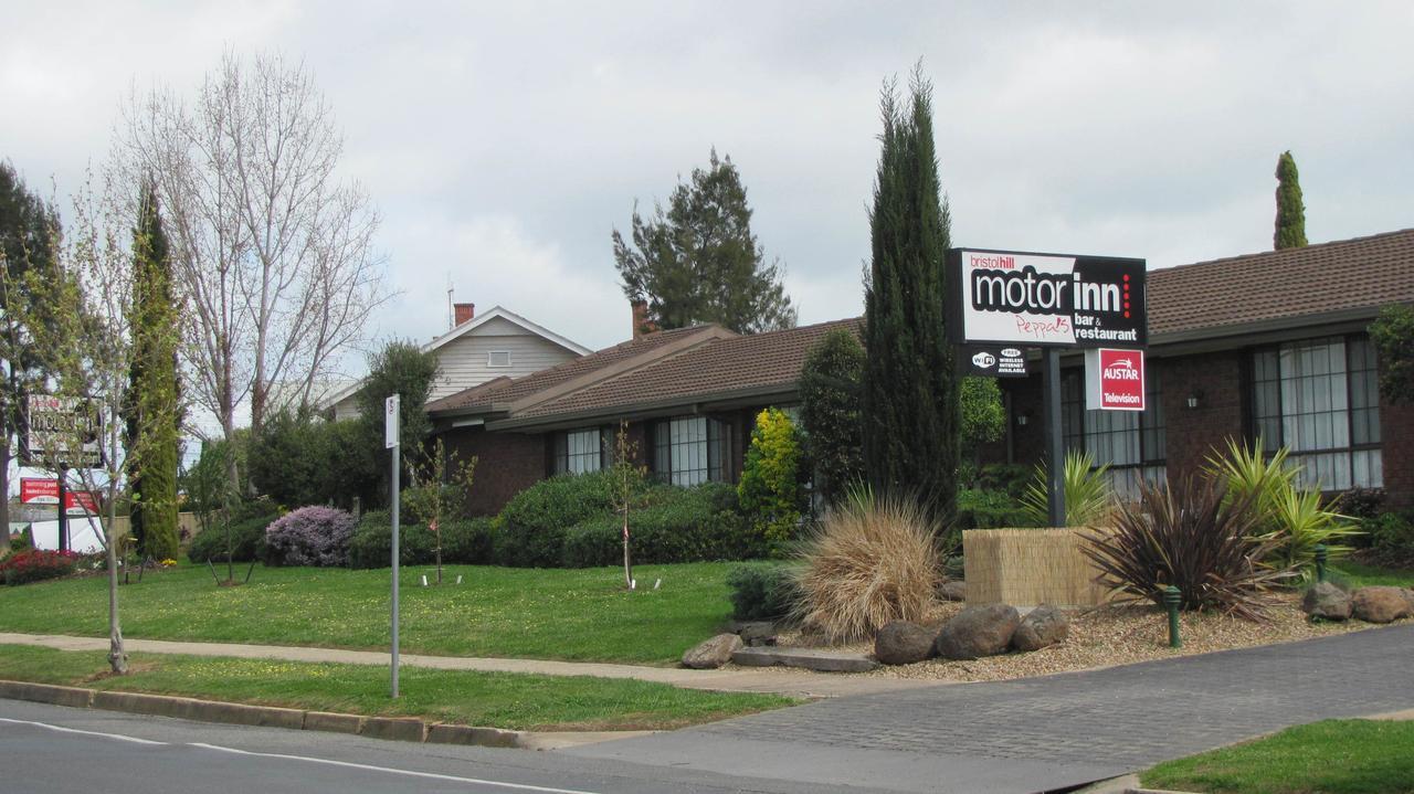 Bristol Hill Motor Inn Мэриборо Экстерьер фото